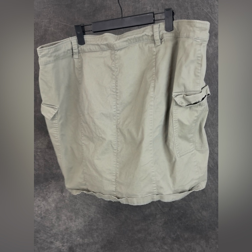 Torrid Stretch Cargo Mini Skirt | Khaki Sage Green | Size 20 (2X) Utility - Picture 4 of 8